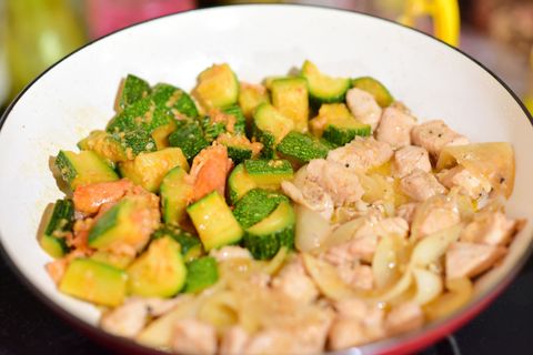 One-pan chicken and courgette